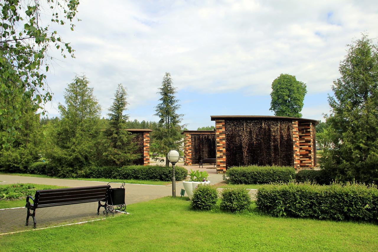 Sanatoriy Priozernyi Hotel Naroch Exterior photo